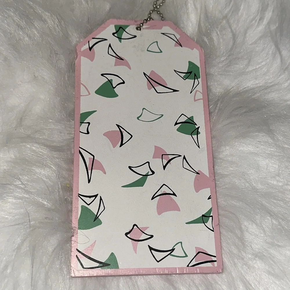 Primitives by Kathy pink white